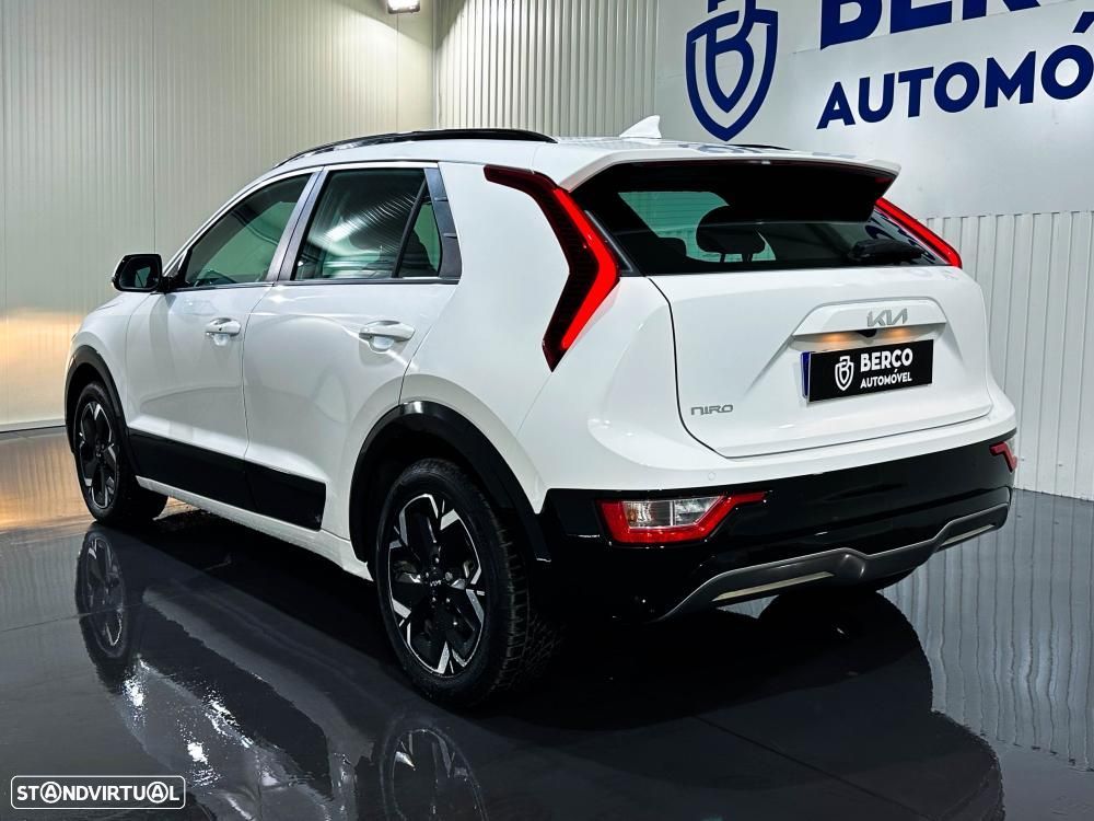 Kia Niro EV 64kWh Drive - 7