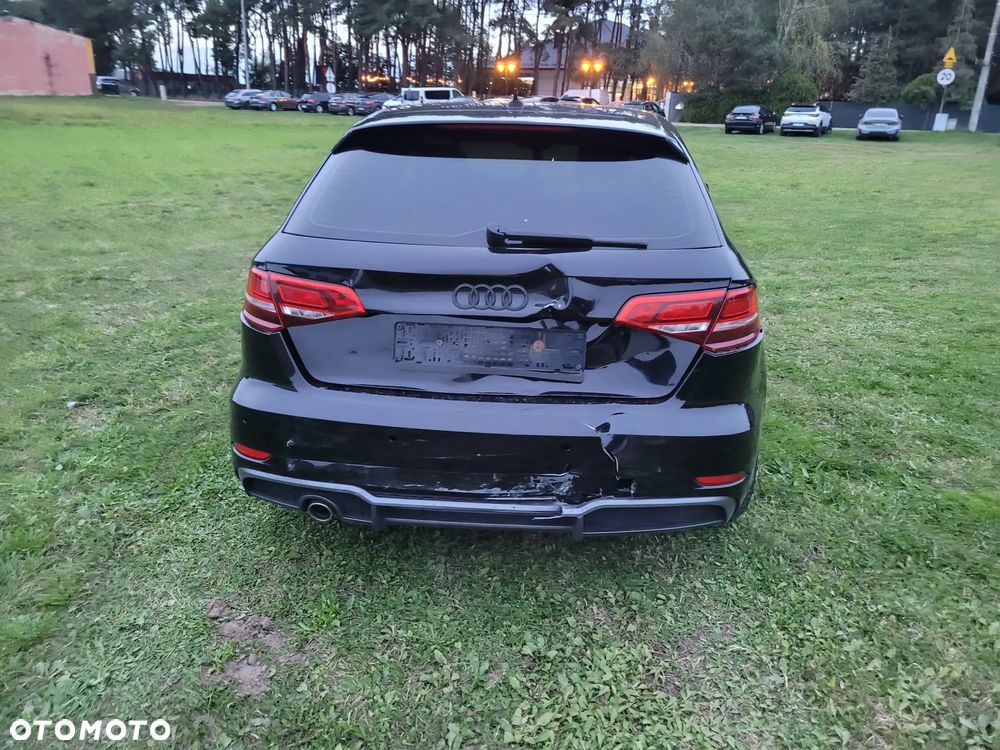 Audi A3 Sportback - 6