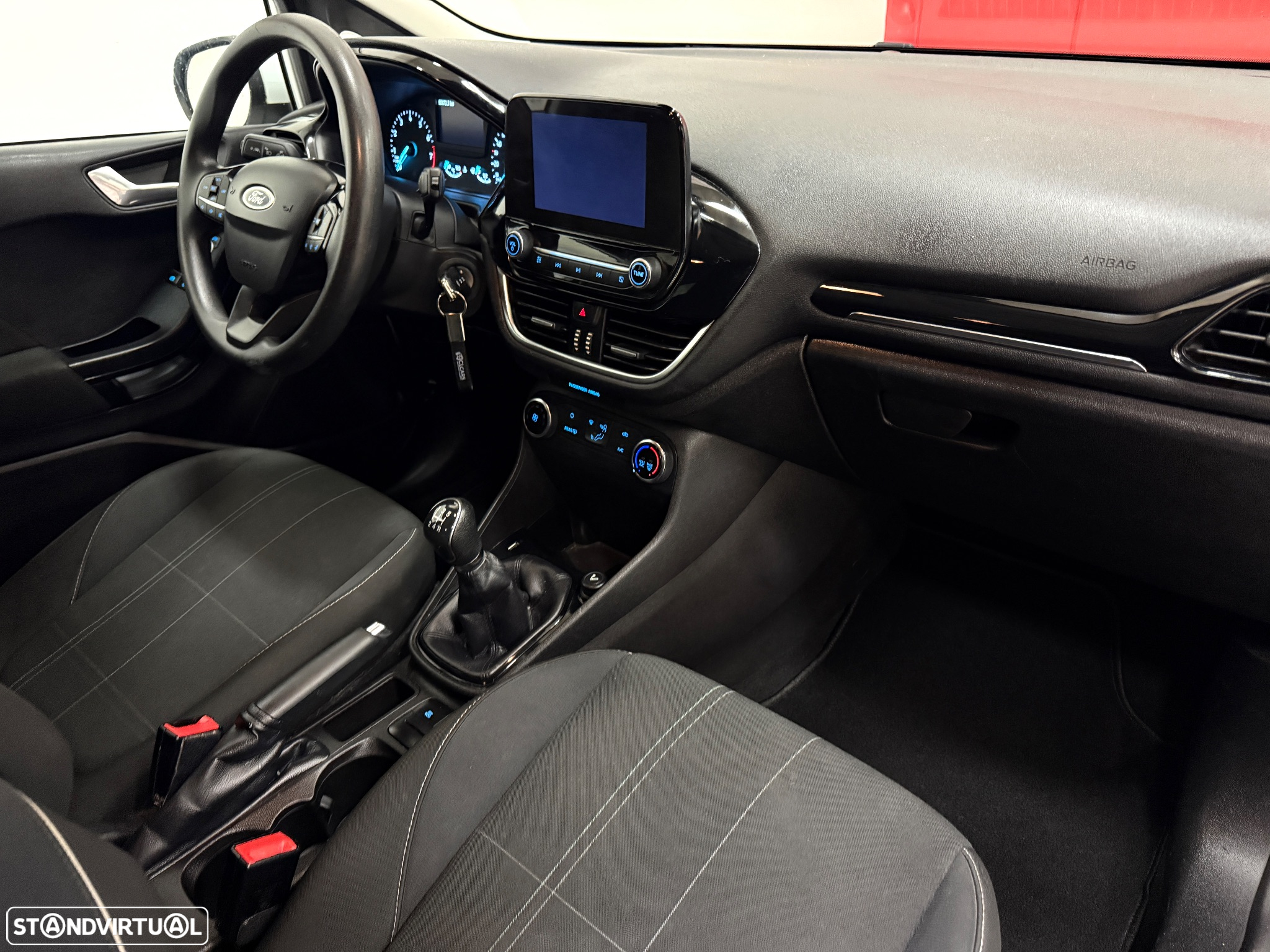 Ford Fiesta 1.1 Ti-VCT Business - 11
