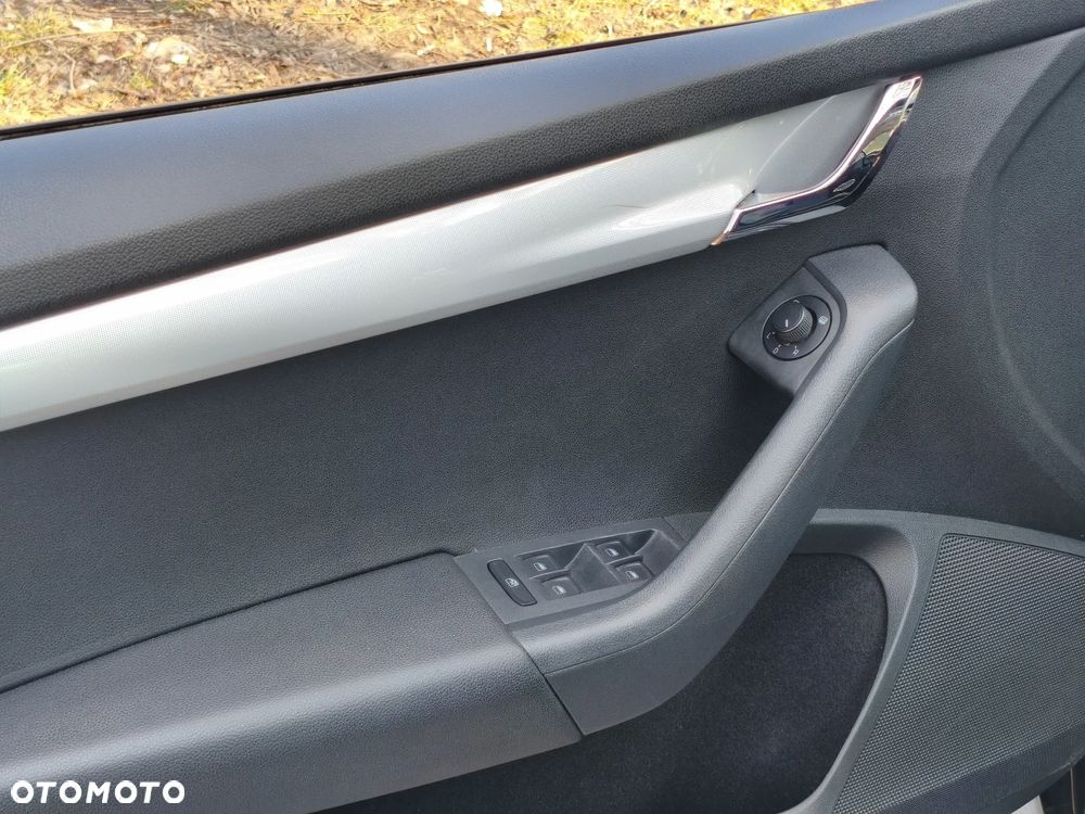 Skoda Octavia 1.8 TSI Ambition - 12