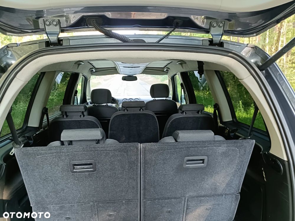 Ford Galaxy 2.0 TDCi Ghia - 11