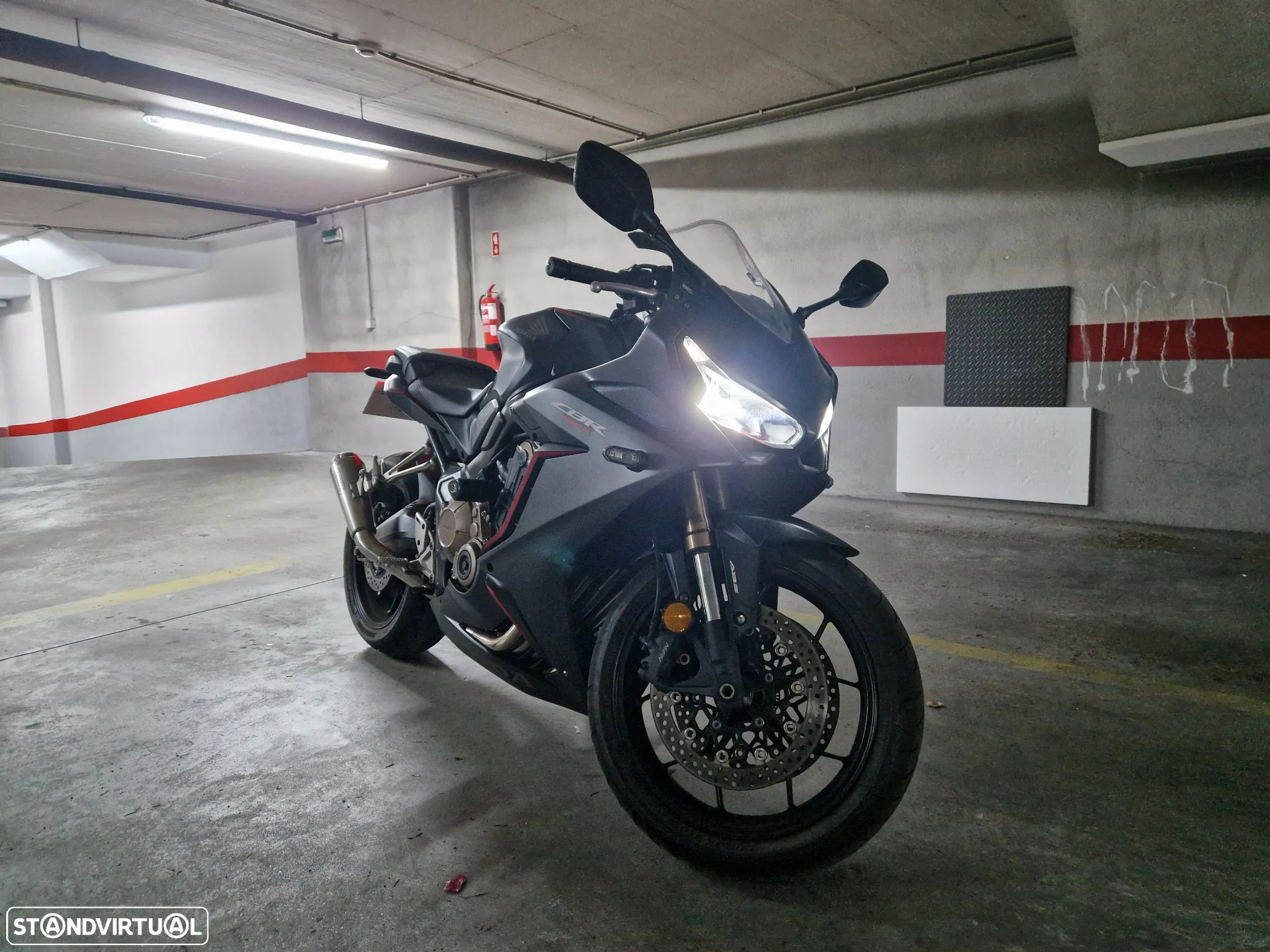 Honda CBR 650R 35KW Deslimitada - 2