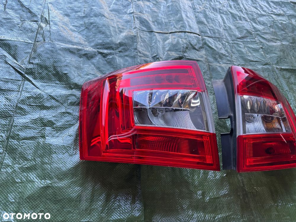 Skoda Octavia III kombi lampa tył tylnia prawa lewa LED 5E9945095A 5E9945096A - 2