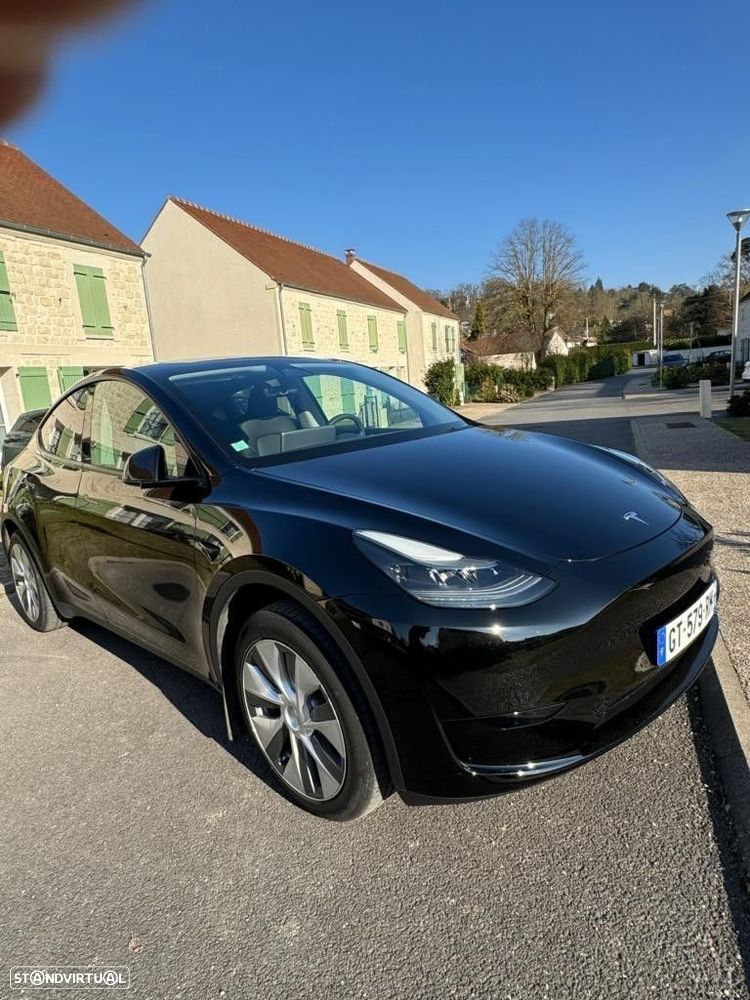 Tesla Model Y RWD - 7