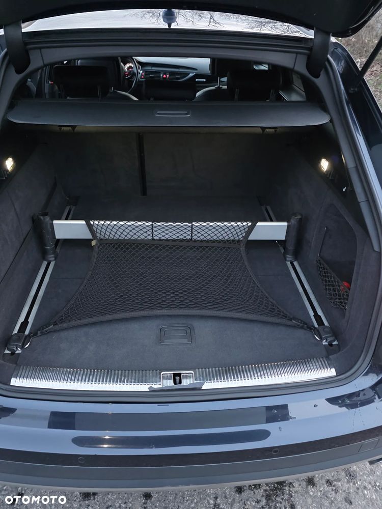 Audi A6 Allroad - 30