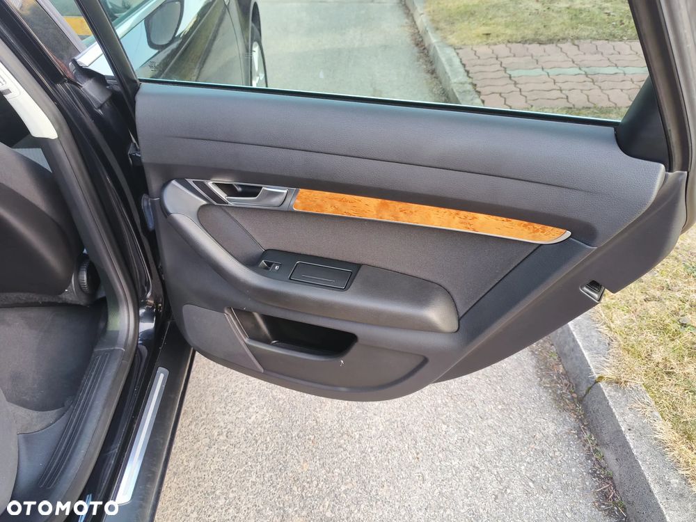 Audi A6 Avant 2.0 TDI - 10