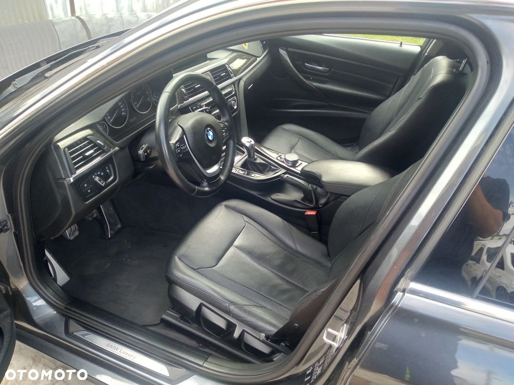 BMW Seria 3 316d Luxury Line - 6