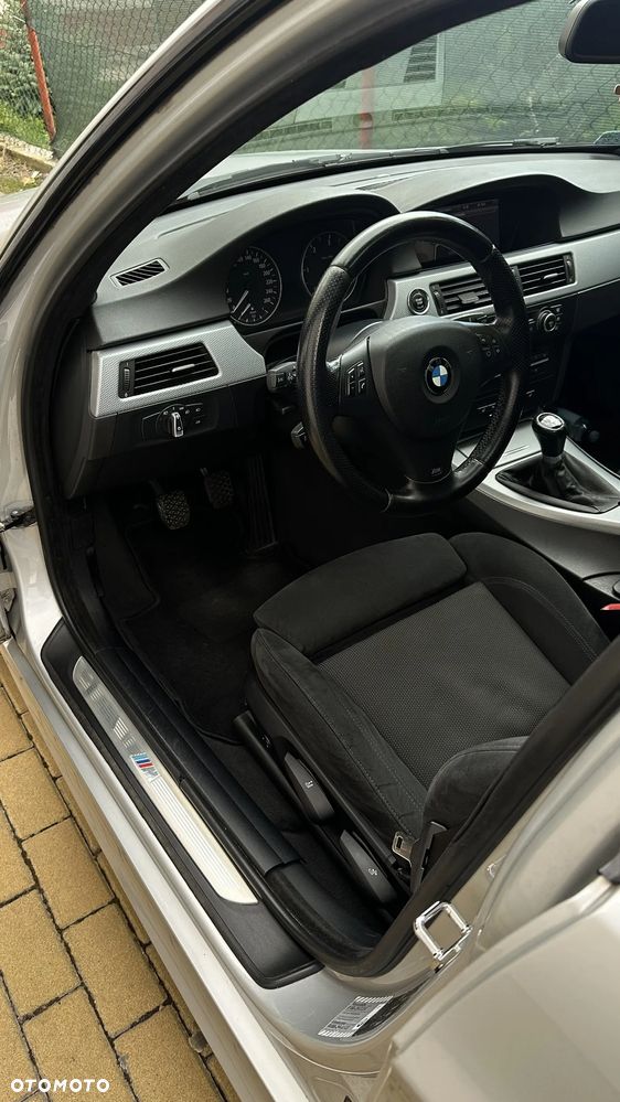 BMW Seria 3 320d - 11