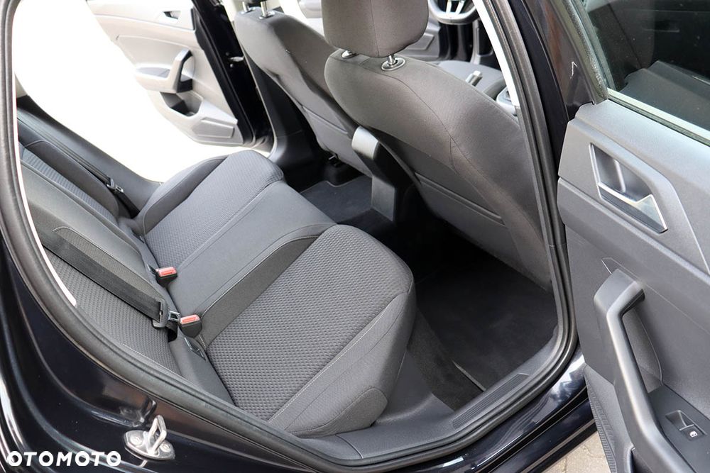 Volkswagen Polo 1.6 TDI SCR Comfortline - 17