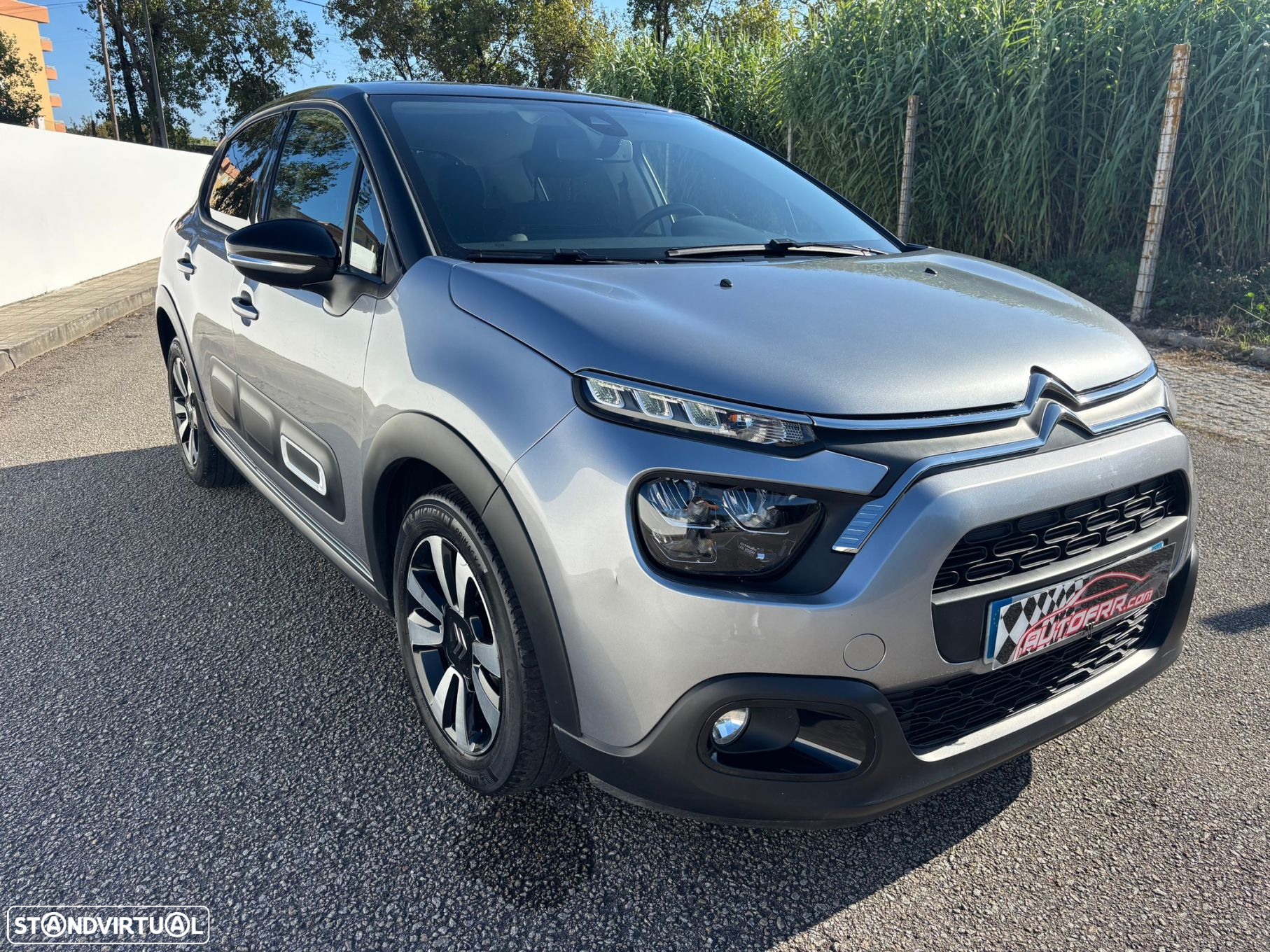 Citroën C3 1.2 PureTech Shine - 6