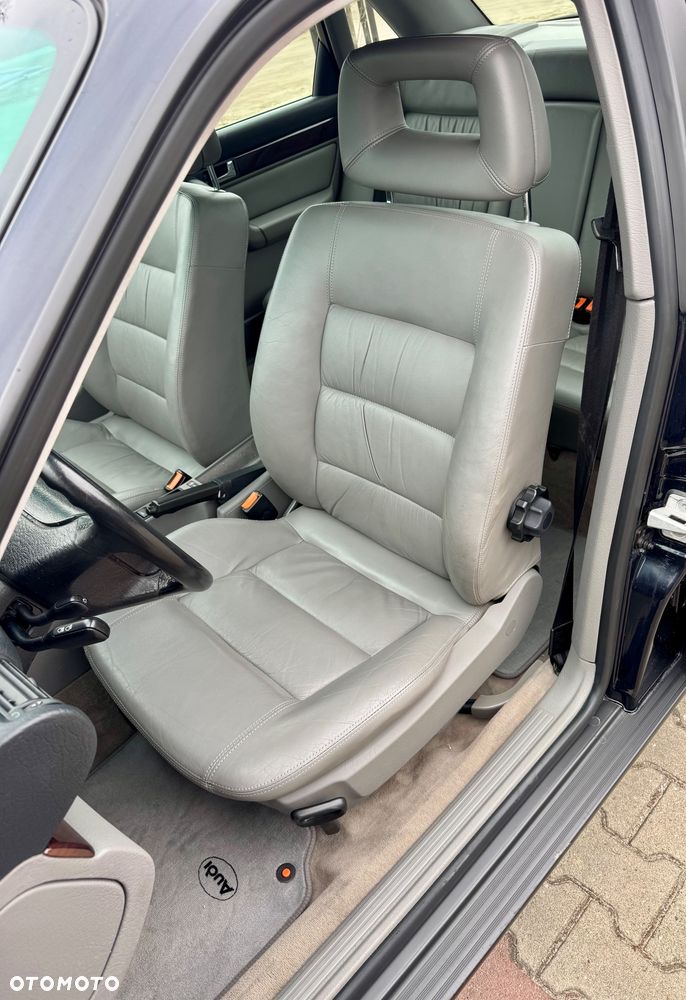 Audi 100 2.8 Quattro - 21
