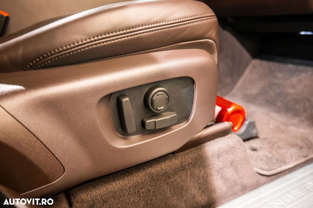 Land Rover Range Rover Sport 3.0 I6 D250 MHEV HSE - 15