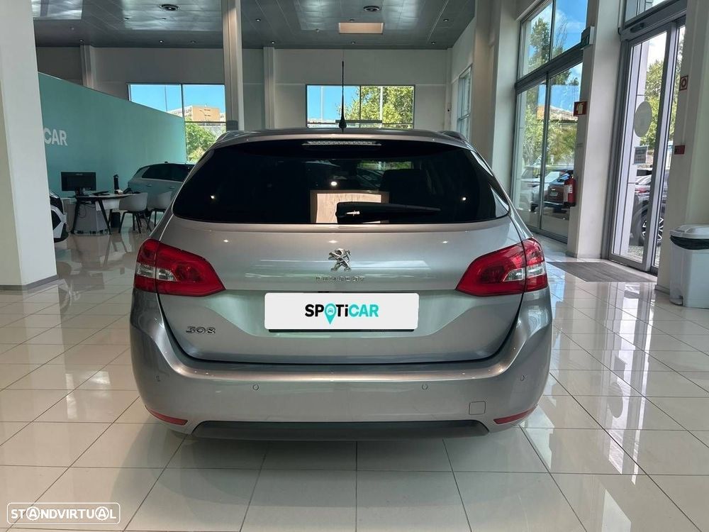 Peugeot 308 SW 1.2 PureTech Allure - 7