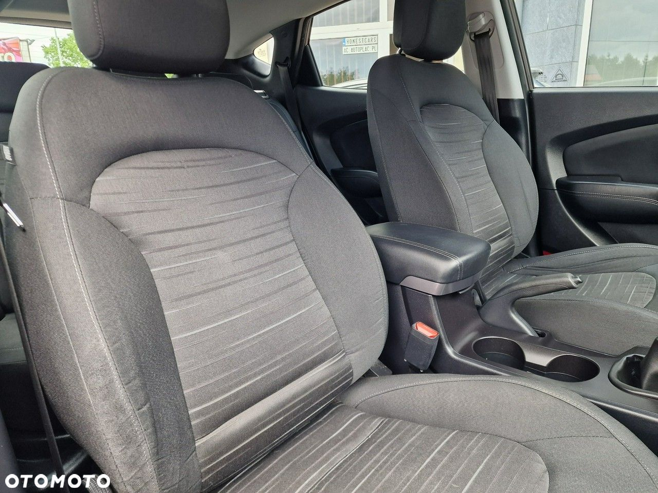 Hyundai ix35 1.6 2WD Fifa World Cup Edition - 18