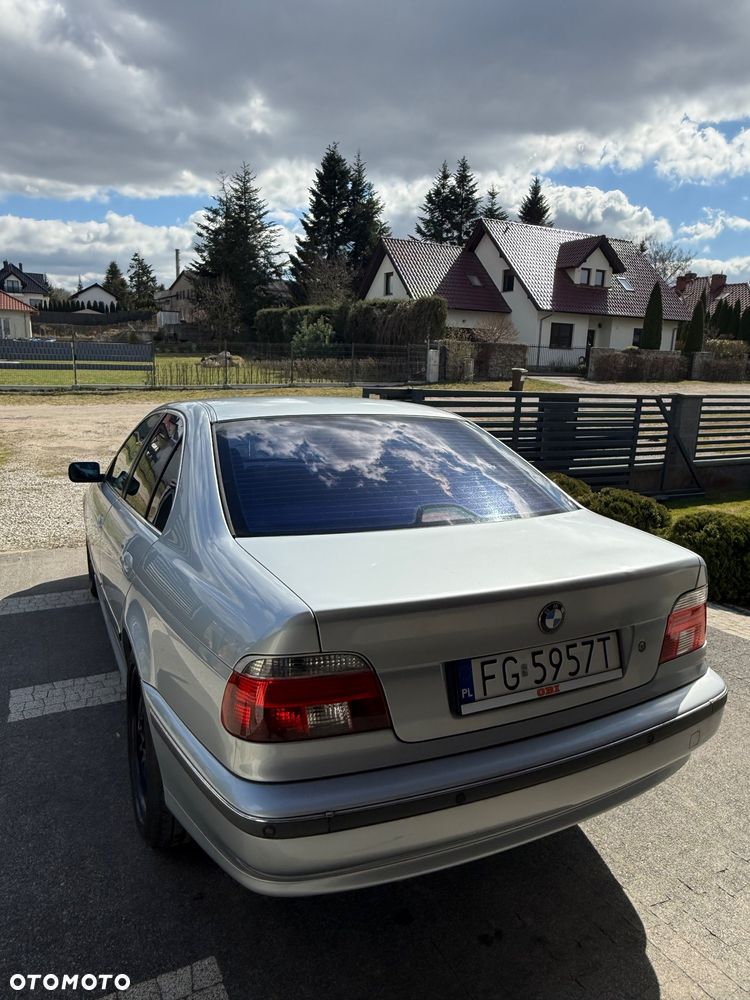 BMW Seria 5 - 8
