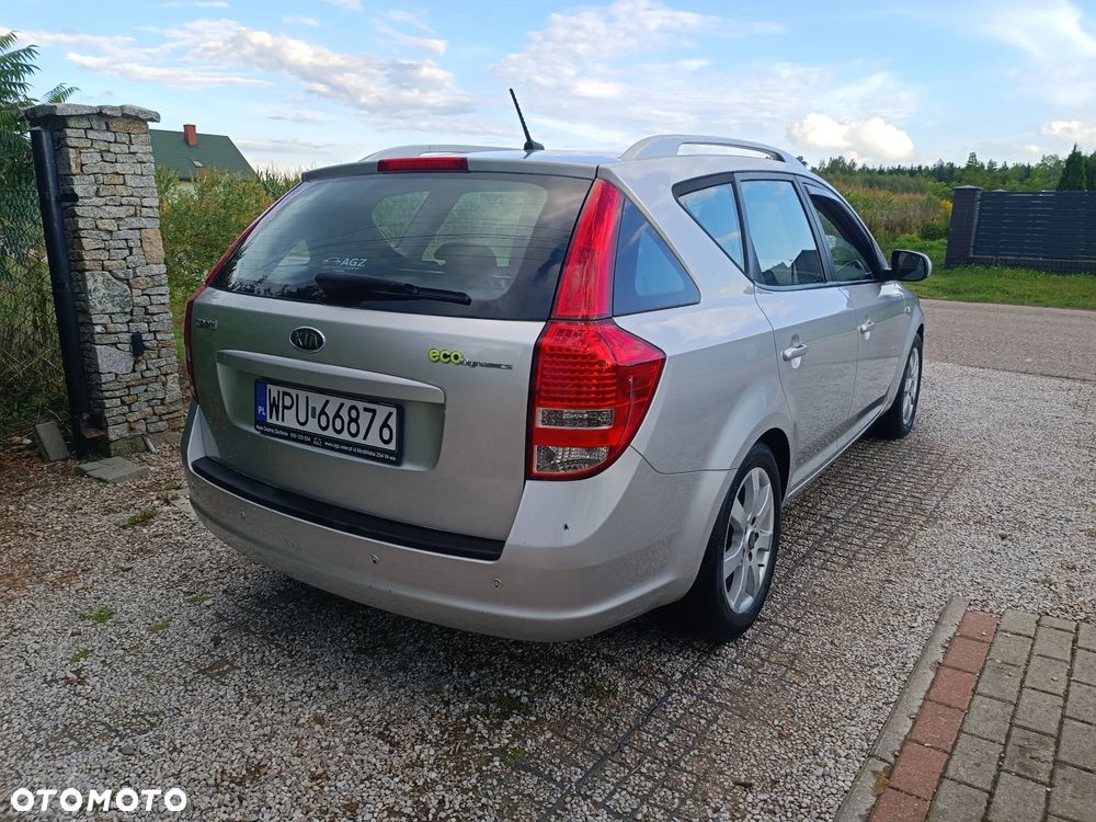Kia Ceed 1.4 Comfort - 4