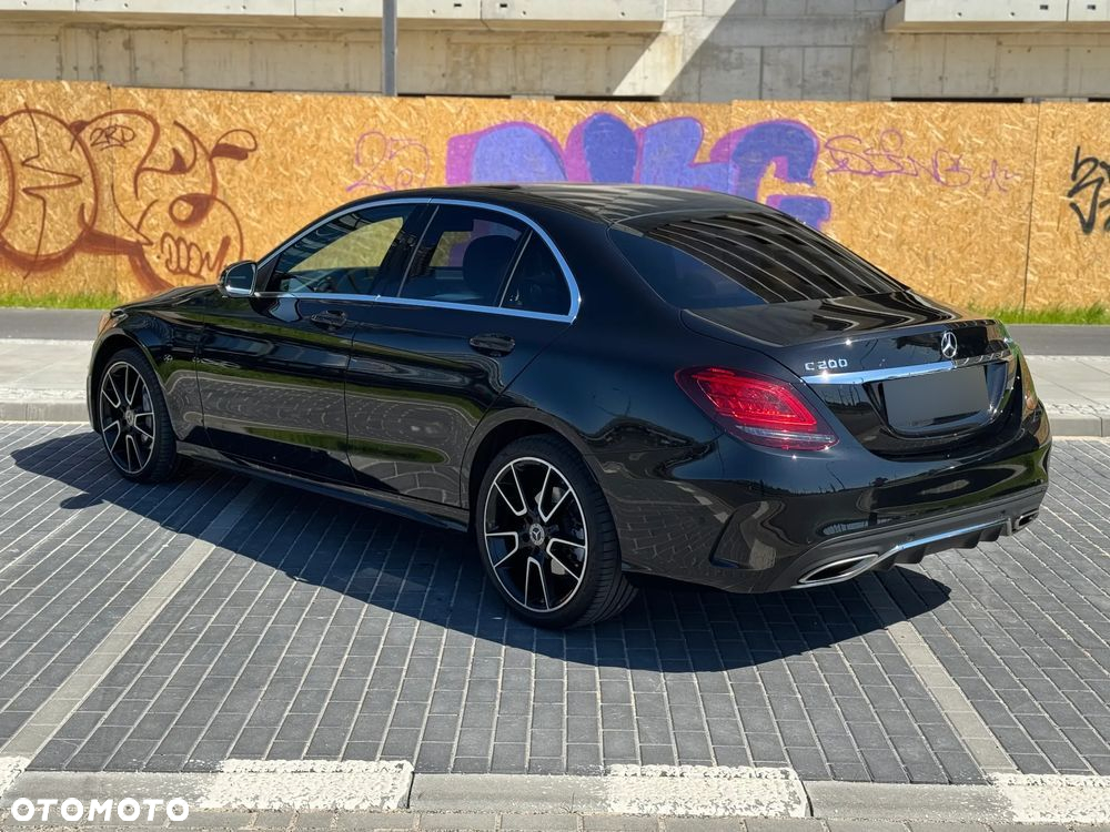 Mercedes-Benz Klasa C 200 4MATIC 9G-TRONIC - 17