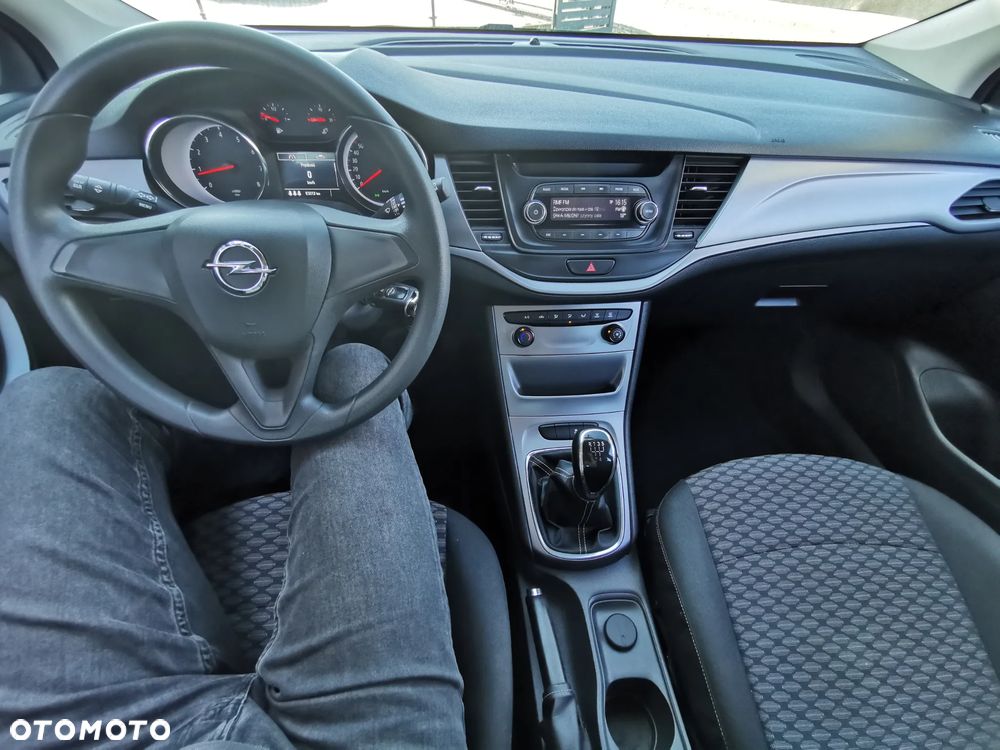 Opel Astra - 17