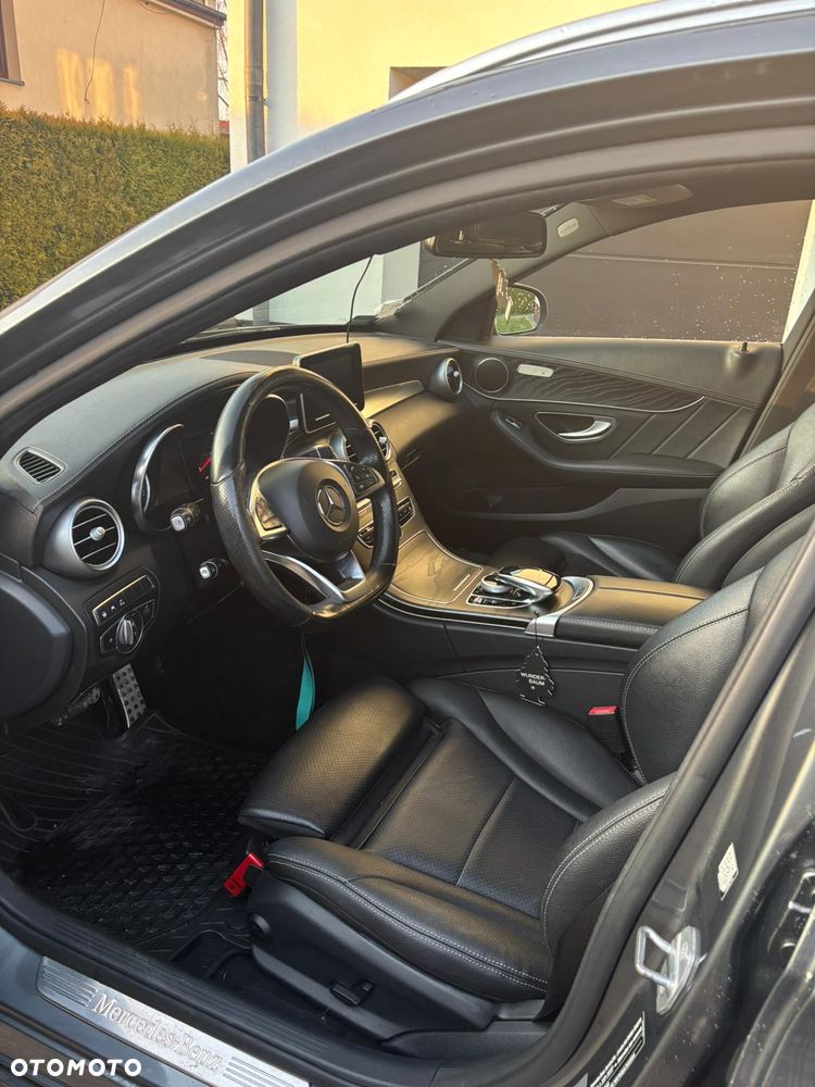 Mercedes-Benz Klasa C 200 4-Matic 9G-TRONIC - 7