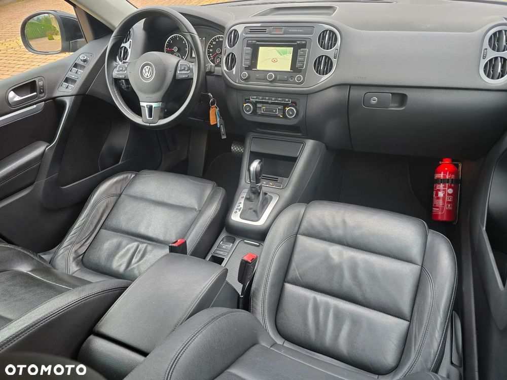 Volkswagen Tiguan 2.0 TDI 4Mot Perfectline R-Style DSG - 25