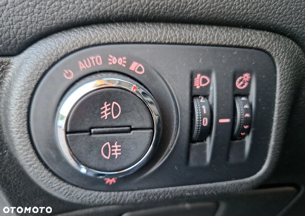 Opel Zafira Tourer 2.0 CDTI Edition - 19