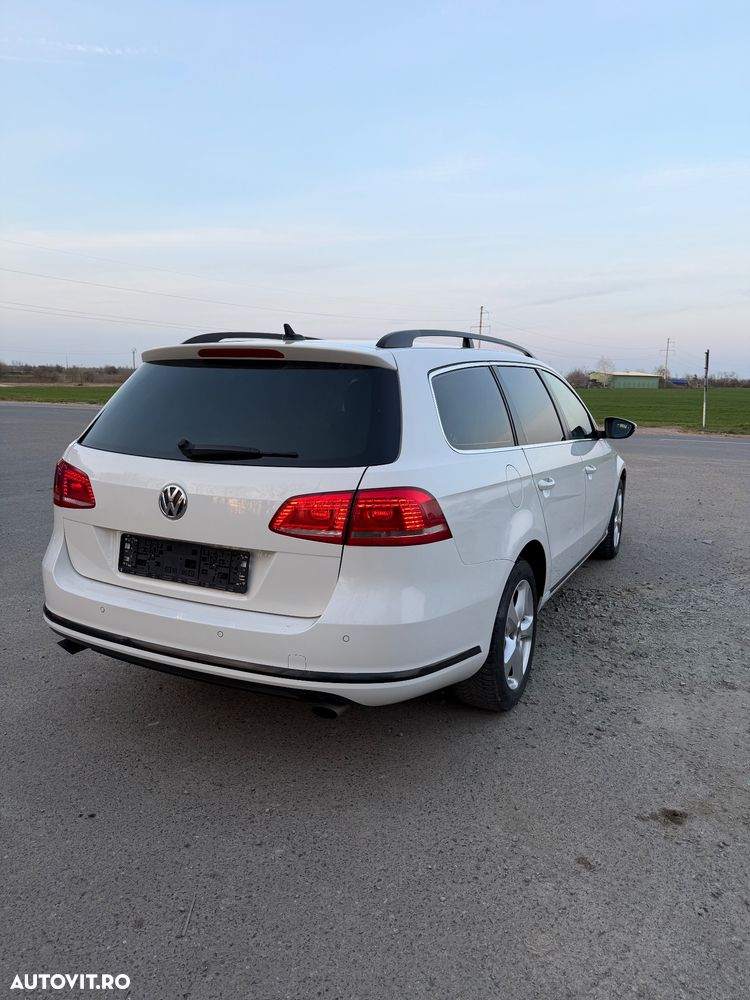 Volkswagen Passat 2.0 TDI 4Motion DPF DSG Comfortline - 5
