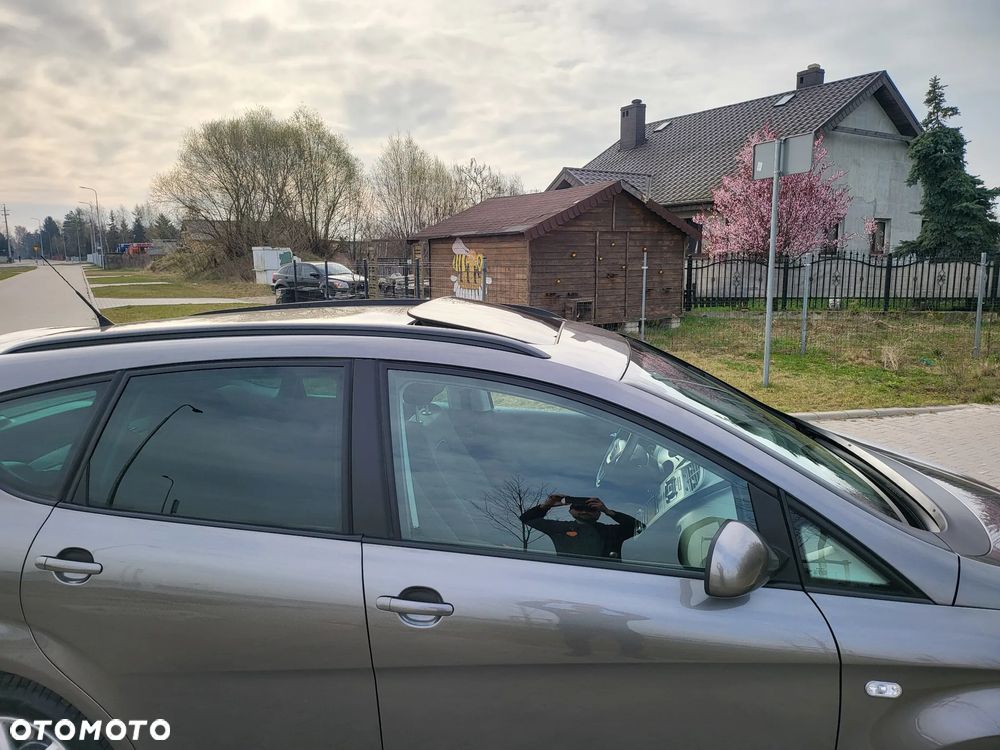 Seat Altea XL 1.6 TDI DPF CR DSG Style Copa - 11