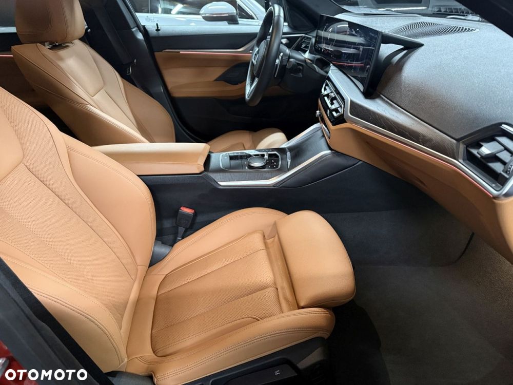 BMW Seria 4 420d xDrive Sport-Aut M Sport - 31