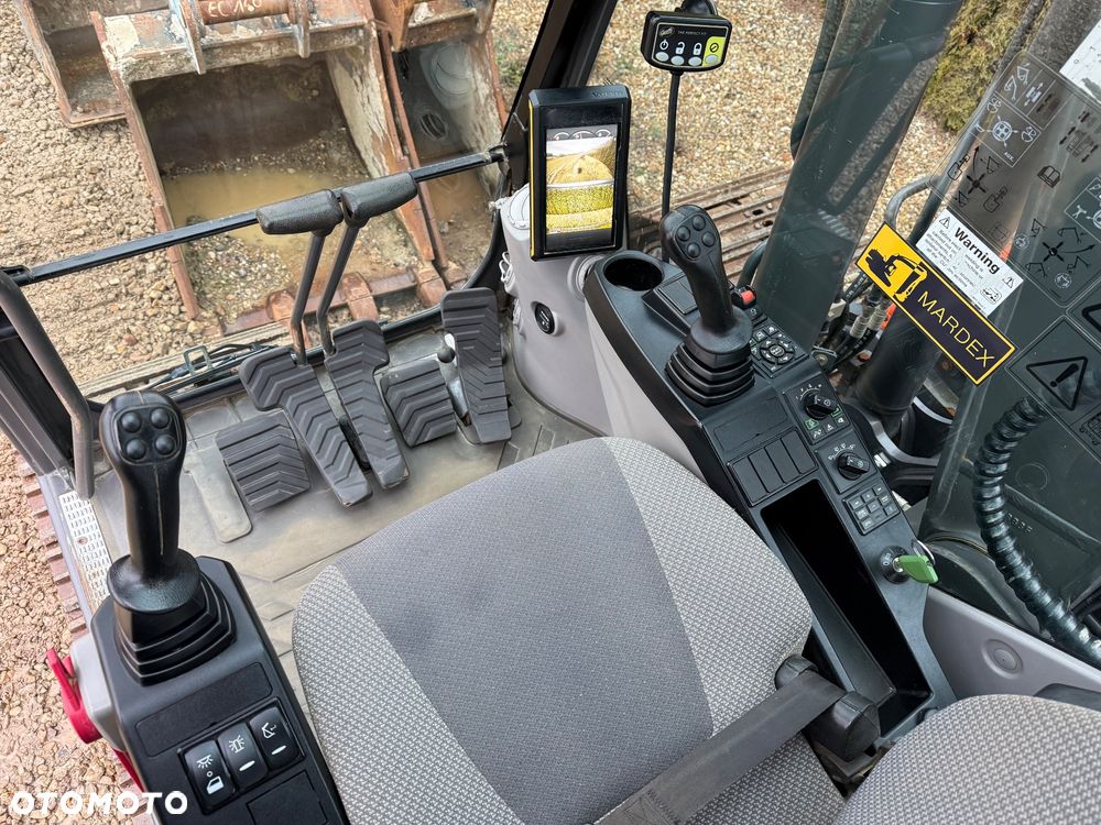 Volvo EC 140 EL - 36