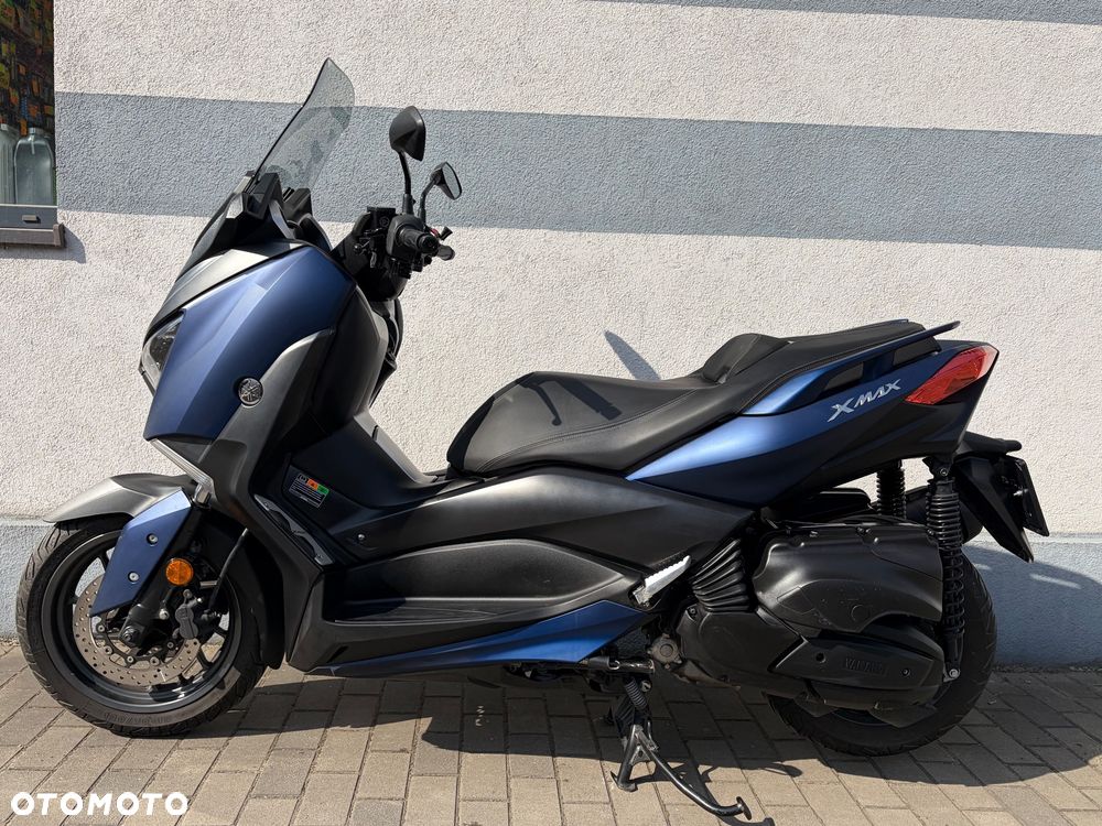 Yamaha X-max - 5