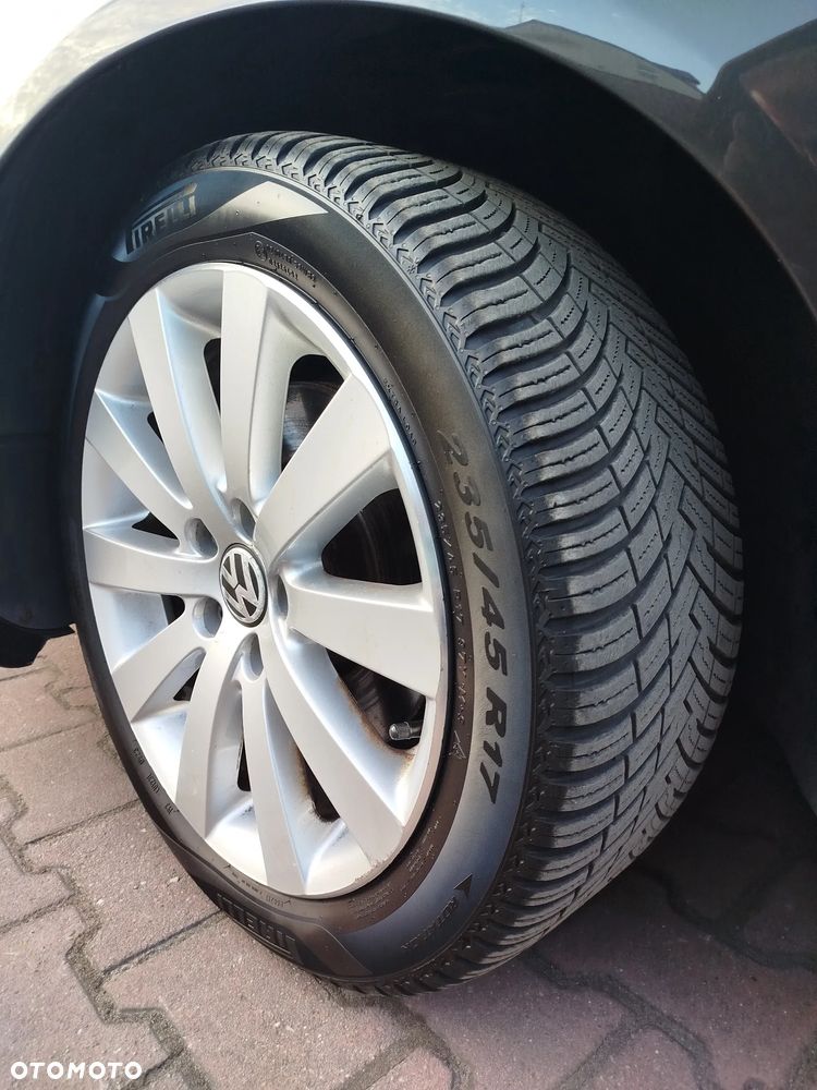 Volkswagen Passat 2.0 Blue TDI DPF Sportline - 19