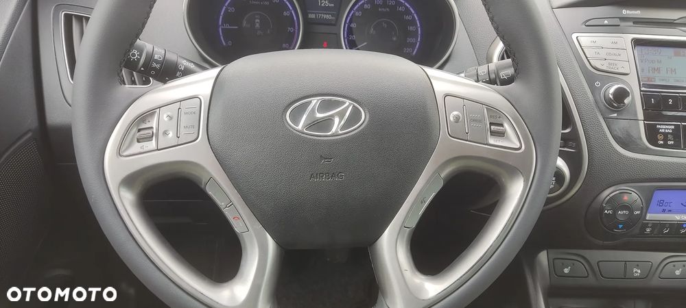 Hyundai ix35 2.0 2WD Style - 11