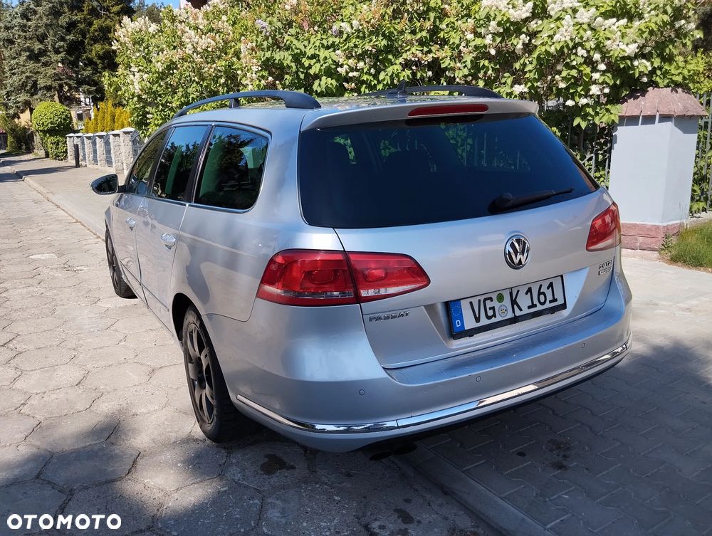 Volkswagen Passat - 3