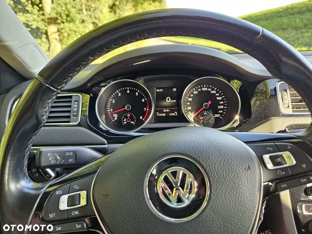 Volkswagen Jetta - 17
