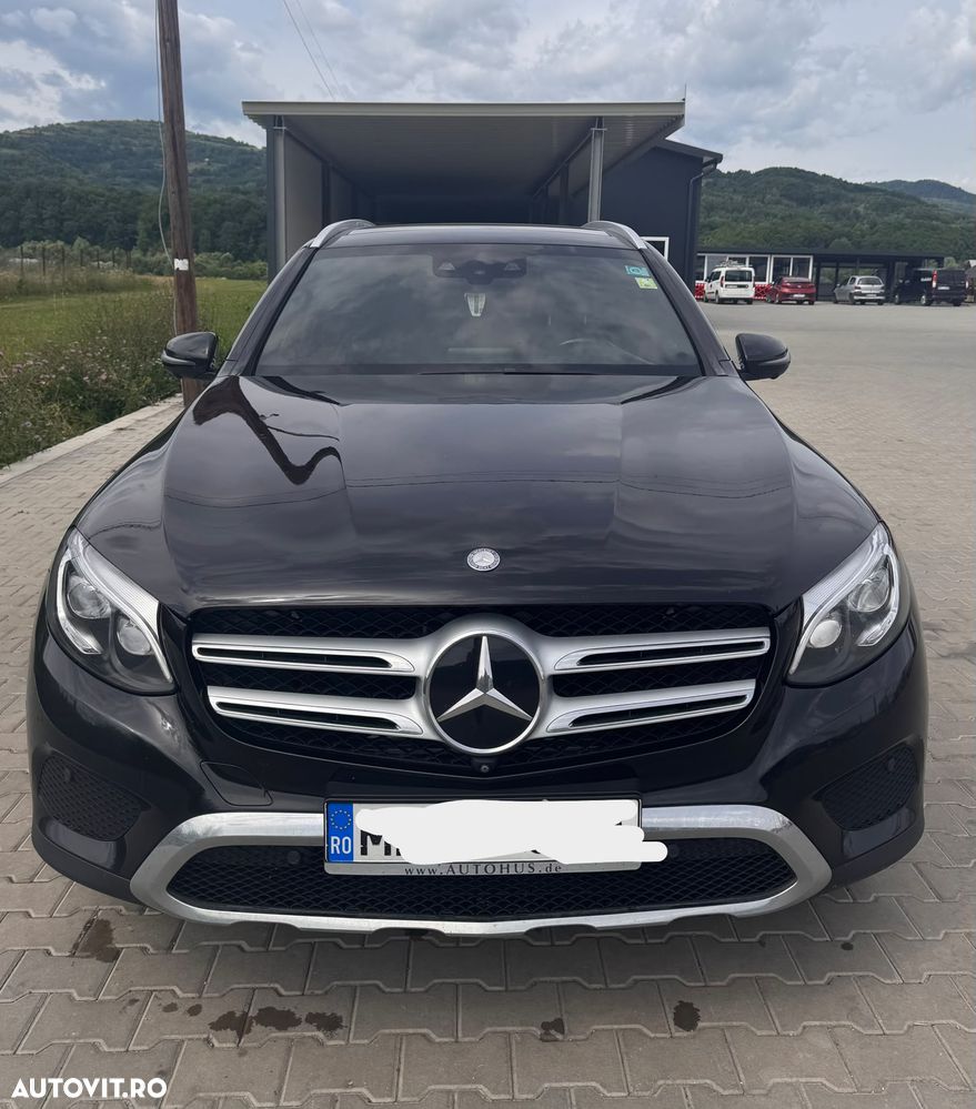 Mercedes-Benz GLC - 1