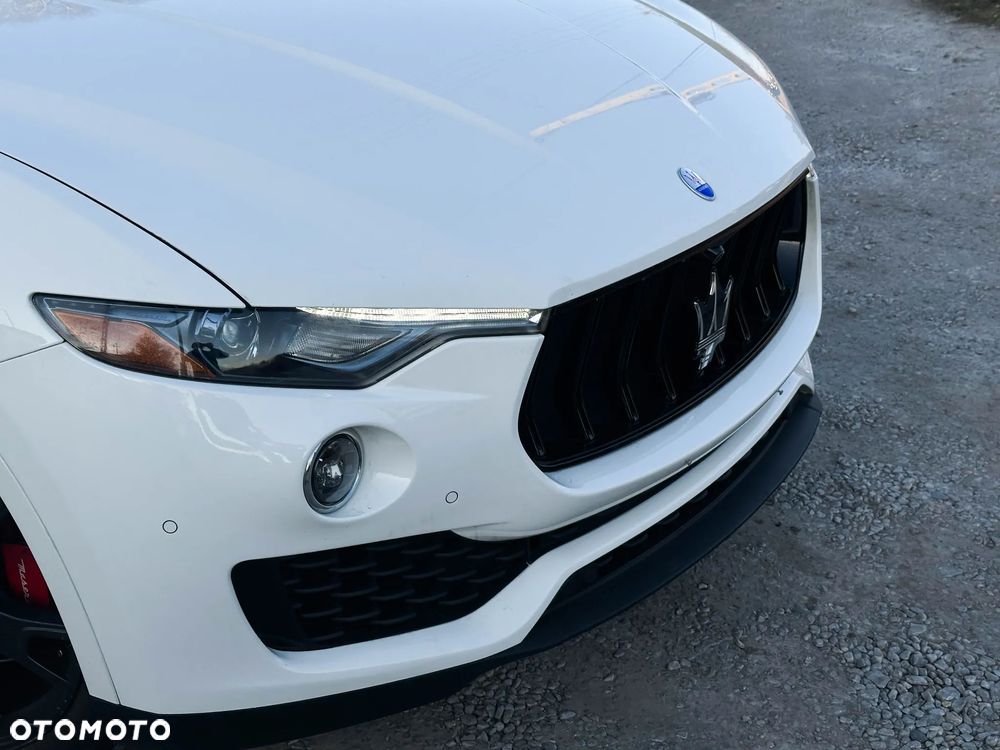 Maserati Levante Q4 GranSport - 4