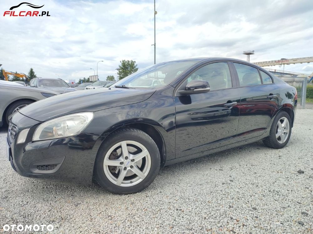Volvo S60 - 17