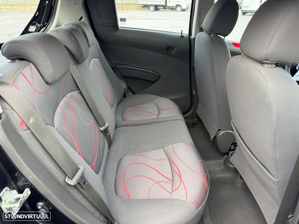 Chevrolet Spark 1.2 LTZ - 12