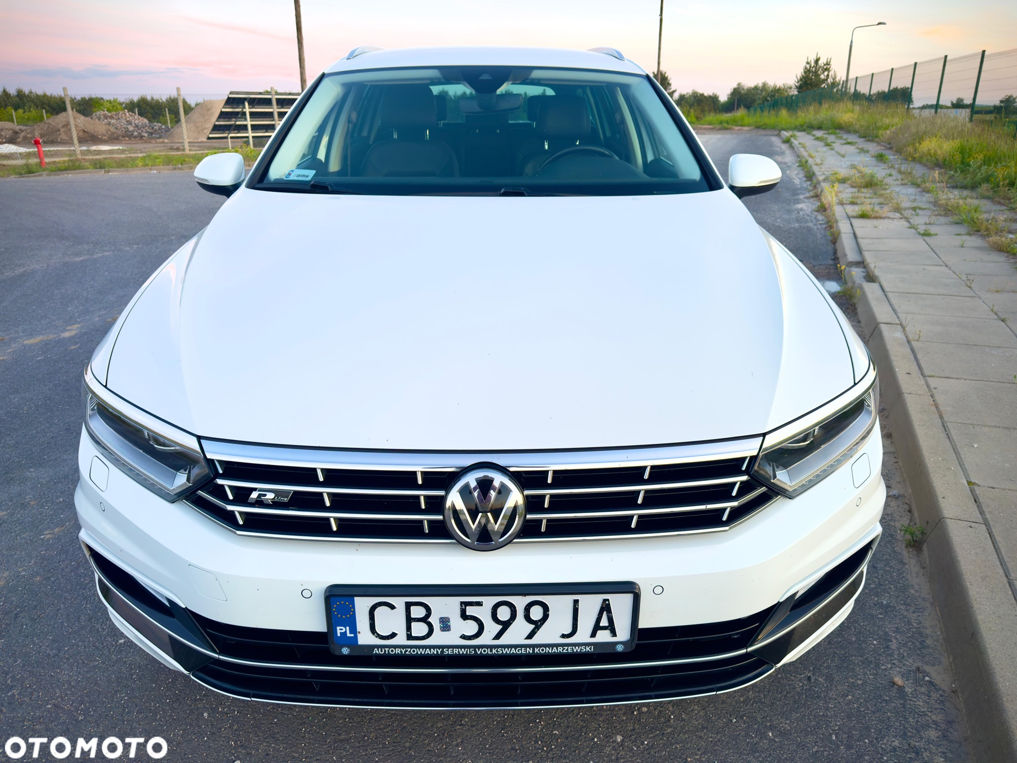 Volkswagen Passat - 6