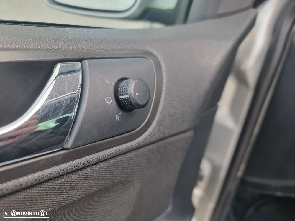 Skoda Fabia Break 1.2 Active - 10