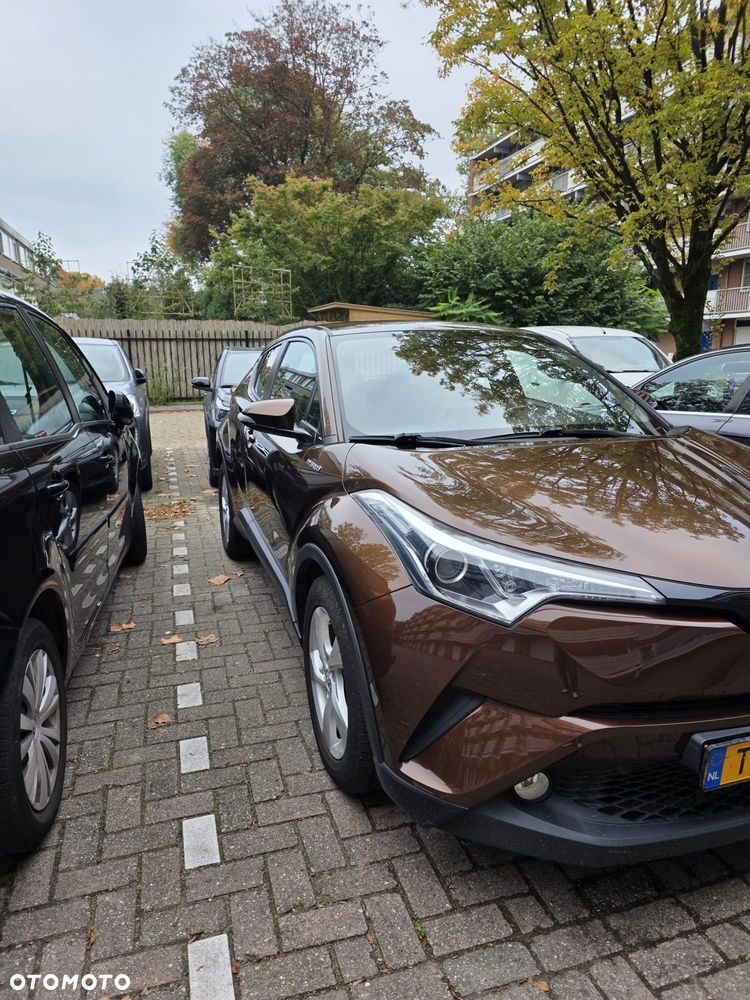 Toyota C-Hr 2018 photo 4