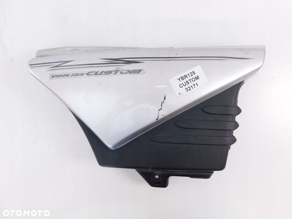 YAMAHA YBR 125 CUSTOM WYPEŁNIENIE LEWE BOK - 1