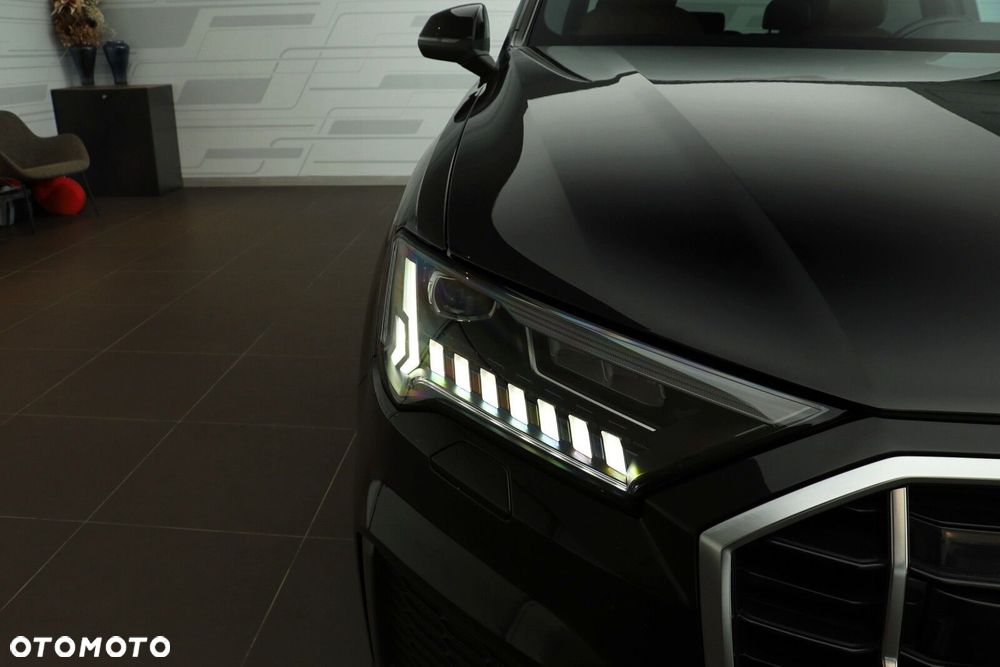 Audi Q7 - 11