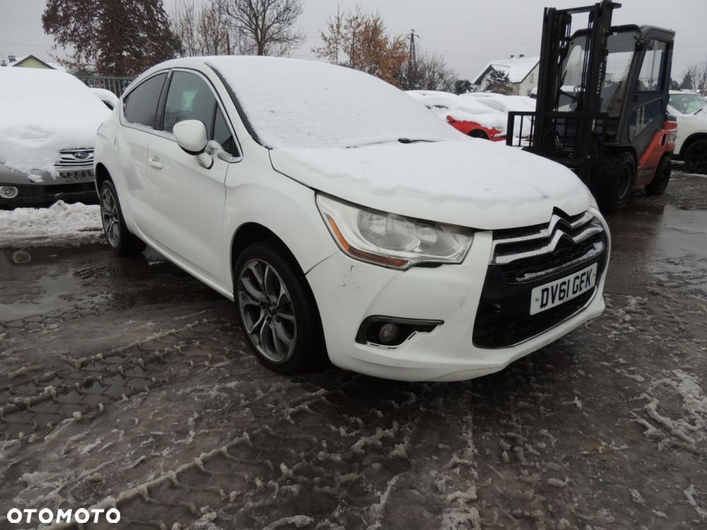 Zderzak tył Citroen DS4 '11 1.6 e-hdi EWP - 1