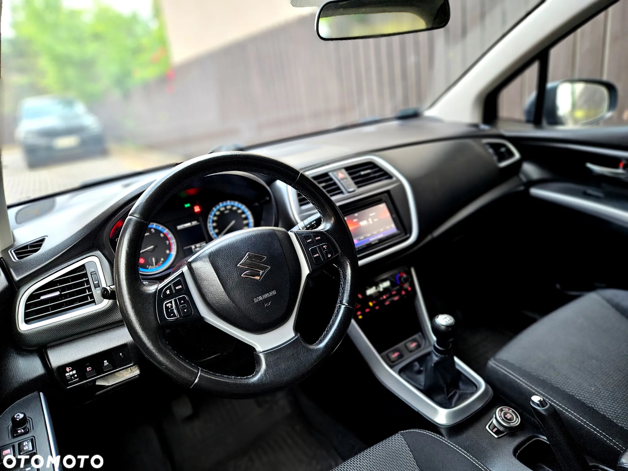 Suzuki SX4 S-Cross 1.6 Premium 4WD - 9
