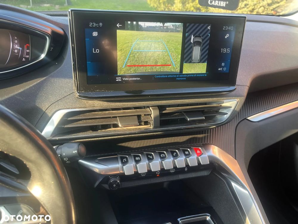 Peugeot 3008 - 22