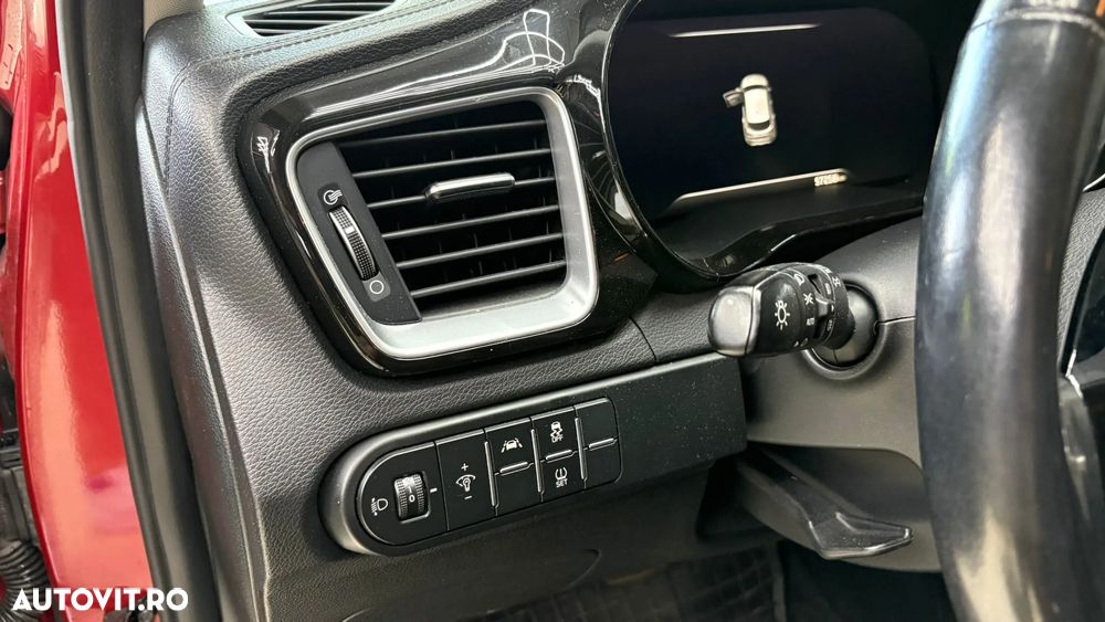 Kia XCeed 1.4 T-GDI 7DCT City+ - 22