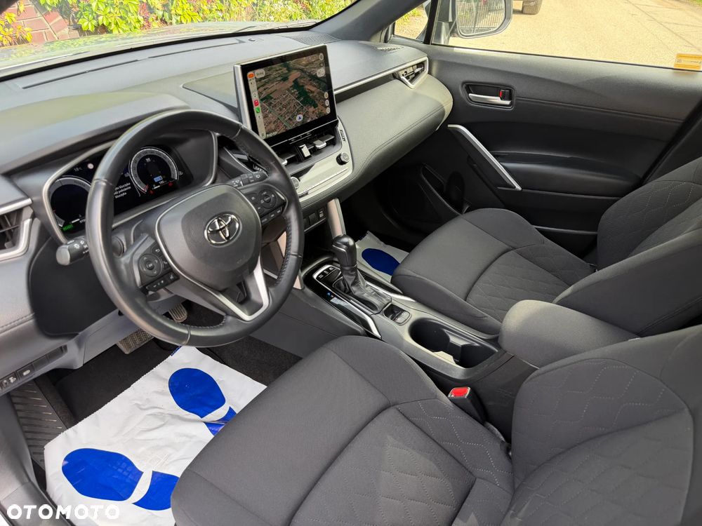 Toyota Corolla Cross 2.0 Hybrid Comfort - 10