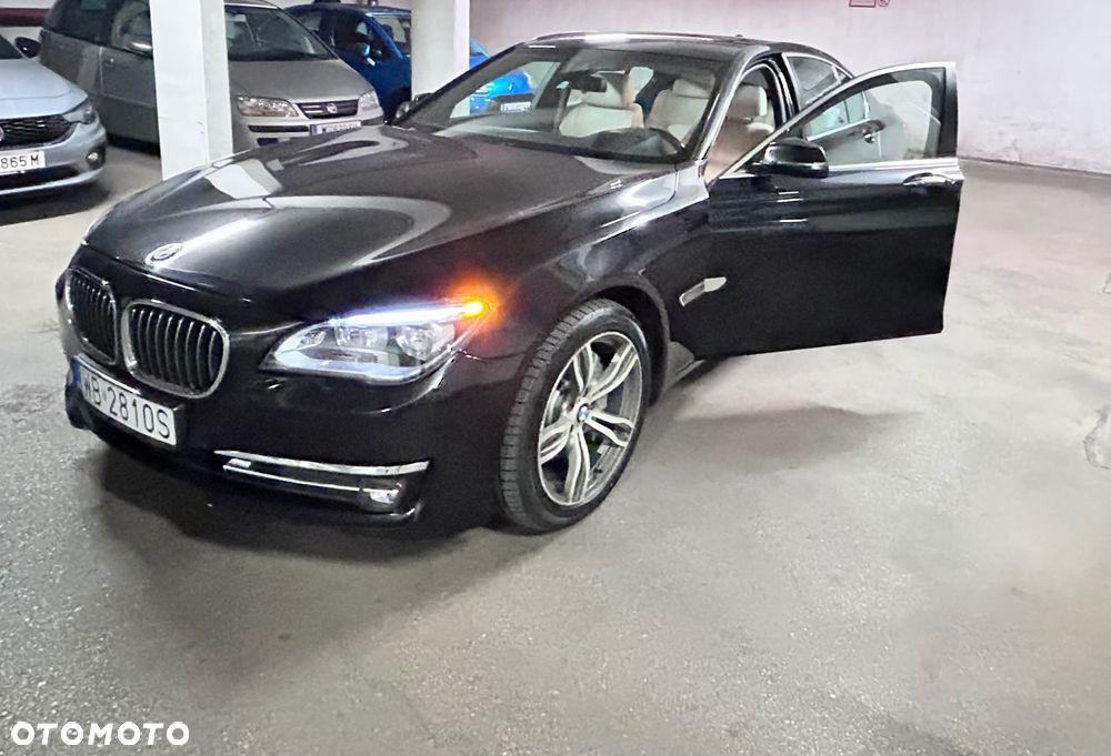 BMW Seria 7 730d xDrive - 18