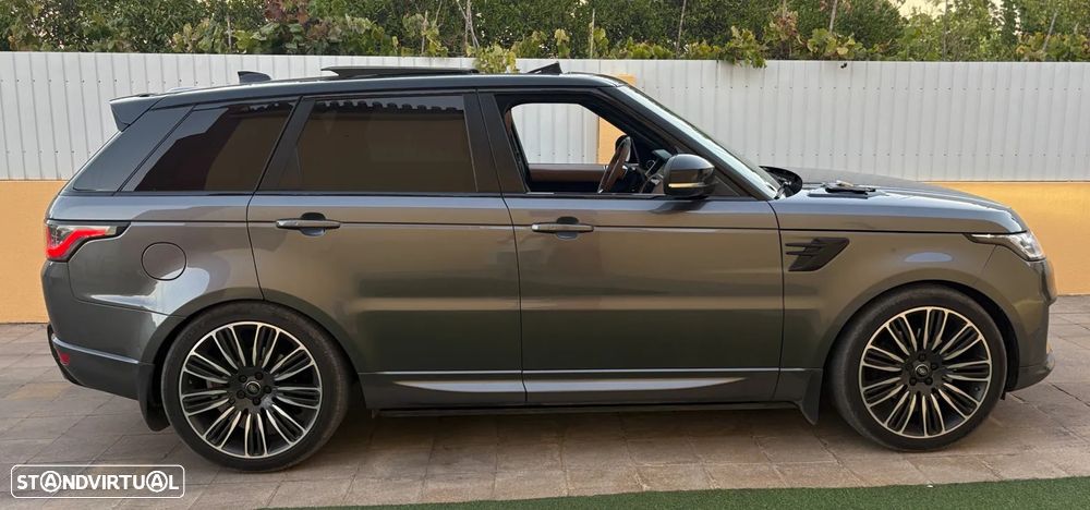 Land Rover Range Rover Sport 3.0 SDV6 HSE Dynamic - 3